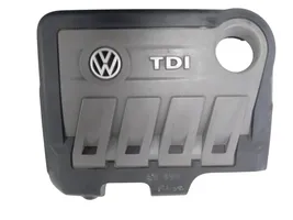 Volkswagen PASSAT B7 Variklio dangtis (apdaila) 03L103925A