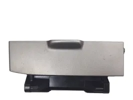 Toyota Corolla Verso E121 Auton tuhkakuppi 7410413020