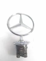 Mercedes-Benz C W203 Manufacturer badge logo/emblem 7118