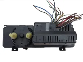 Mercedes-Benz E W210 Climate control unit 2108302875