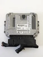 Hyundai Tucson JM Motorsteuergerät ECU 0281012655