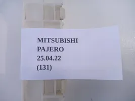 Mitsubishi Pajero Sport II Takapuskurin kannake 