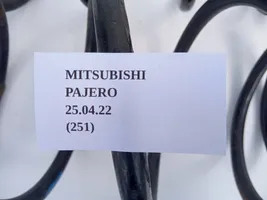 Mitsubishi Pajero Sport II Inne części podwozia 