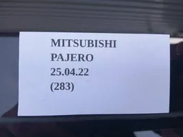 Mitsubishi Pajero Sport II Takaoven ikkunalasi 
