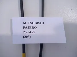 Mitsubishi Pajero Sport II Etuoven lukko 