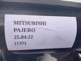 Mitsubishi Pajero Sport II Fijación del filtro de aire 1500A356