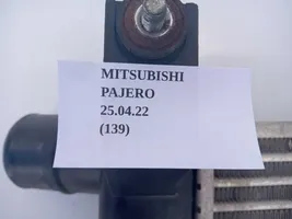 Mitsubishi Pajero Sport II Välijäähdyttimen jäähdytin 
