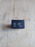 Hyundai i20 (GB IB) Connettore plug in USB 96120C7000