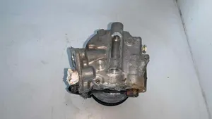 Renault Megane IV Ilmastointilaitteen kompressorin pumppu (A/C) 926001268R