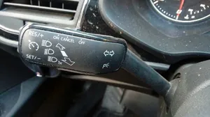 Seat Leon (5F) Leva indicatori 