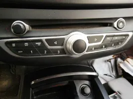 Renault Laguna III Panel / Radioodtwarzacz CD/DVD/GPS 