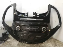 Ford Ka Panel / Radioodtwarzacz CD/DVD/GPS G1B5-18C815-AF