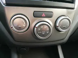 Subaru Impreza III Centralina del climatizzatore 