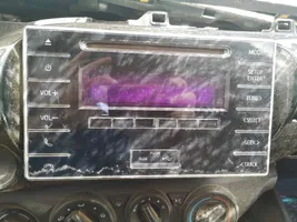 Toyota Hilux (AN10, AN20, AN30) Unità principale autoradio/CD/DVD/GPS 86120-OKE50