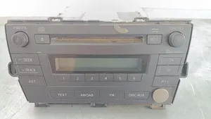 Toyota Prius (XW30) Panel / Radioodtwarzacz CD/DVD/GPS 8612047331