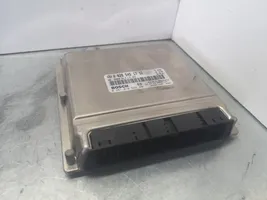 Mercedes-Benz Vaneo W414 Sterownik / Moduł ECU 0285451732