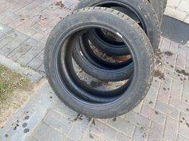 Volkswagen PASSAT B5.5 R18 winter/snow tires with studs 24545R18