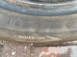 Volkswagen PASSAT B5.5 R15 winter/snow tires with studs 19565R15