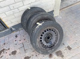 Volkswagen PASSAT B5.5 R15 summer tire 19565R15