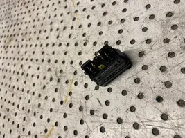 Microcar Due First Interrupteur commade lève-vitre 