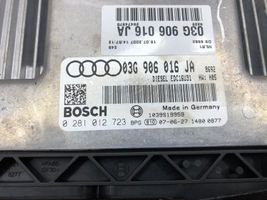 Audi A4 S4 B7 8E 8H Motora vadības bloka ECU 03G906016JA
