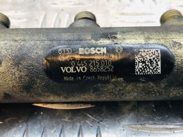 Volvo S60 Linea principale tubo carburante 8658252