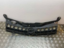 Opel Astra H Griglia superiore del radiatore paraurti anteriore 13108463