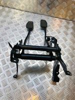 Volvo S60 Pedal assembly 