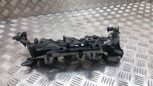 Ford Focus ST Altra parte del vano motore 9808843180