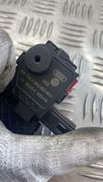 Audi A5 8T 8F Verrouillage du bouchon du réservoir de carburant 8K0862153F