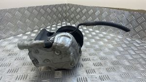 Mercedes-Benz SLK R171 Ohjaustehostimen pumppu A0034664101