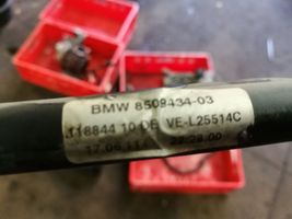 BMW X6 E71 Pavarų dėžės detalė 8509434