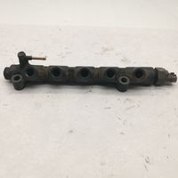 Toyota Corolla E120 E130 Tuyau de conduite principale de carburant 8945812020