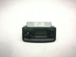 Toyota Yaris Radio/CD/DVD/GPS-pääyksikkö 8611052021H0