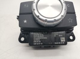 Mercedes-Benz E A207 Radio/CD/DVD/GPS-pääyksikkö A2129006426