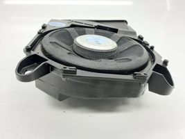 BMW 3 E92 E93 Subwoofer-bassokaiutin 9143144