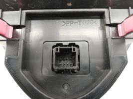 Toyota iQ Przełącznik / Włącznik nawiewu dmuchawy 5590074010