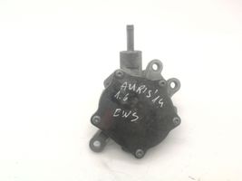 Toyota Auris E180 Alipainepumppu ST839M1A