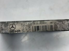 Mercedes-Benz E W211 Refroidisseur d'huile moteur A2115000200