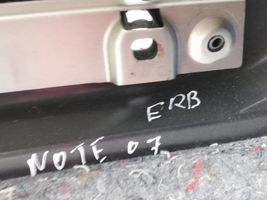 Nissan Note (E11) Apatinis, bagažinės šono, apdailos skydas 849519U02X