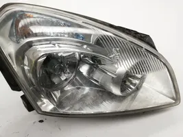 Nissan Qashqai+2 Lampa przednia 