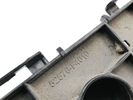 Toyota C-HR Staffa angolare del supporto di montaggio del paraurti 52576F4010