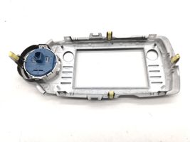 Toyota Yaris Mascherina unità principale autoradio/GPS 864510D060