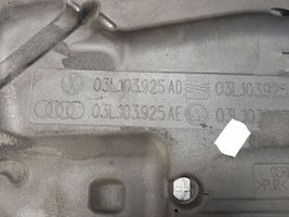 Volkswagen Golf VI Copri motore (rivestimento) 03L103925AD