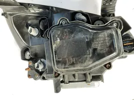 Opel Antara Lampa przednia 20839668