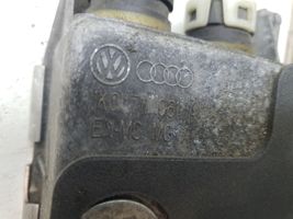 Volkswagen Golf V Leva del cambio/selettore marcia 1K0711061A