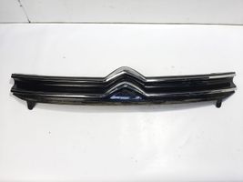 Citroen C4 Cactus Grille calandre supérieure de pare-chocs avant 9824153277