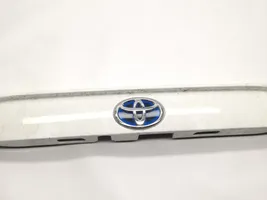 Toyota RAV 4 (XA50) Rivestimento portellone 768010R090