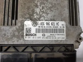 Volkswagen Golf Plus Calculateur moteur ECU 03G906021HC
