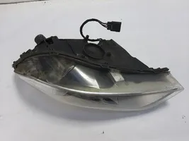 Volvo V60 Lampa przednia 31299996